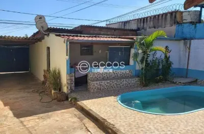 Casa à venda, 3 quartos, 1 suíte, 3 vagas, marta helena - uberlândia/mg