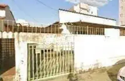 Terreno à venda na Rua Nelson de Oliveira, 297, Santa Mônica, Uberlândia