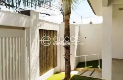 Casa à venda, 3 quartos, 1 suíte, 2 vagas, osvaldo rezende - uberlândia/mg