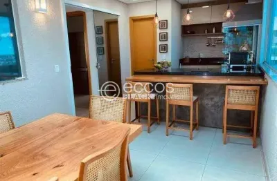 Cobertura à venda, 3 quartos, 1 suíte, 2 vagas, osvaldo rezende - uberlândia/mg