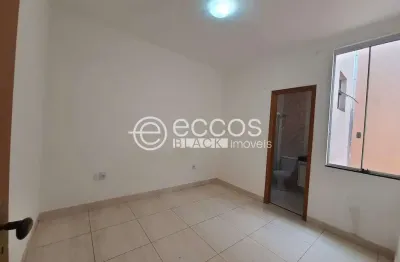 Apartamento à venda, 2 quartos, 1 suíte, 1 vaga, granada - uberlândia/mg