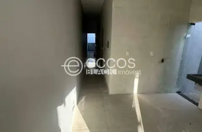Casa à venda, 3 quartos, 1 suíte, 2 vagas, jardim brasília - uberlândia/mg