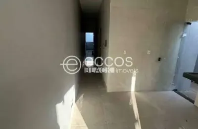 Casa à venda, 3 quartos, 1 suíte, 2 vagas, jardim brasília - uberlândia/mg