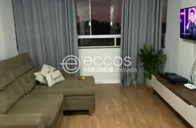 Apartamento à venda, 2 quartos, 1 suíte, 2 vagas, jardim patrícia - uberlândia/mg