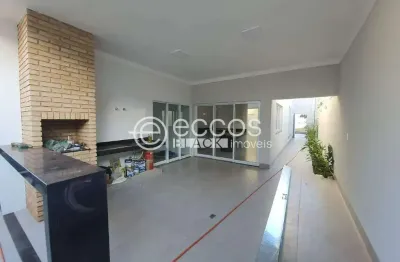 Casa em condomínio à venda, 3 quartos, 3 suítes, 4 vagas, novo mundo - uberlândia/mg