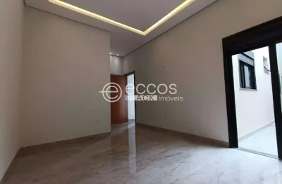 Casa em condomínio à venda, 3 quartos, 1 suíte, 3 vagas, alto umuarama - uberlândia/mg