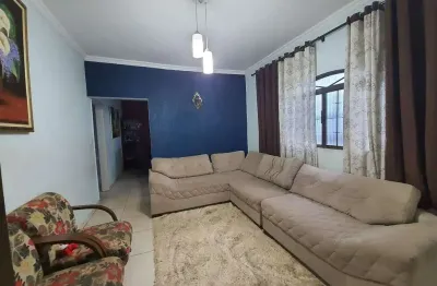 Casa à venda, 4 quartos, 1 suíte, 2 vagas, brasil - uberlândia/mg