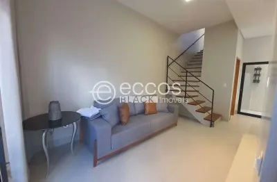 Casa à venda, 2 quartos, 1 suíte, 1 vaga, jardim karaíba - uberlândia/mg