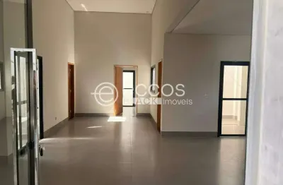 Casa à venda, 3 quartos, 3 suítes, 4 vagas, novo mundo - uberlândia/mg