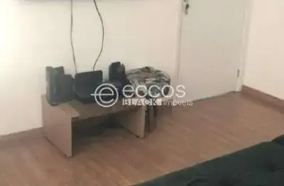 Apartamento à venda, 2 quartos, 1 vaga, chácaras tubalina e quartel - uberlândia/mg