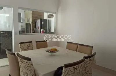 Casa à venda, 3 quartos, 1 suíte, 2 vagas, jardim europa - uberlândia/mg