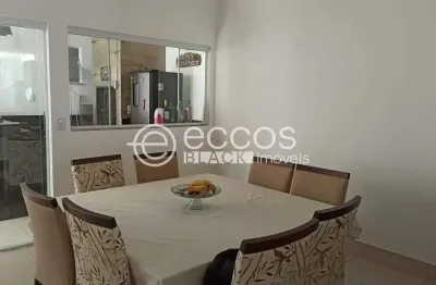 Casa à venda, 3 quartos, 1 suíte, 2 vagas, jardim europa - uberlândia/mg