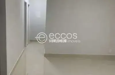 Casa à venda, 3 quartos, 1 suíte, 3 vagas, segismundo pereira - uberlândia/mg