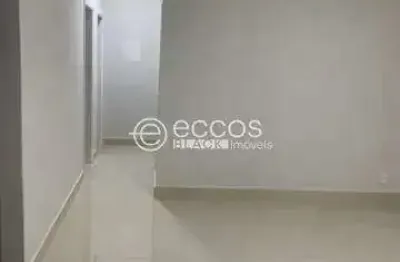 Casa à venda, 3 quartos, 1 suíte, 3 vagas, segismundo pereira - uberlândia/mg