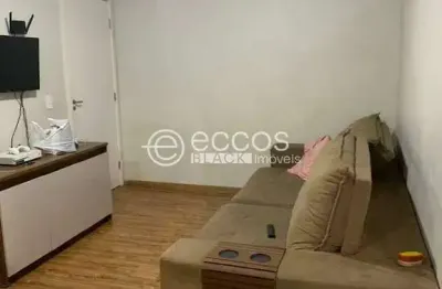 Apartamento à venda, 2 quartos, 1 vaga, chácaras tubalina e quartel - uberlândia/mg