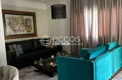 Casa à venda, 3 quartos, 1 suíte, 2 vagas, santa rosa - uberlândia/mg