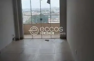 Apartamento à venda, 3 quartos, 1 suíte, 2 vagas, jardim brasília - uberlândia/mg