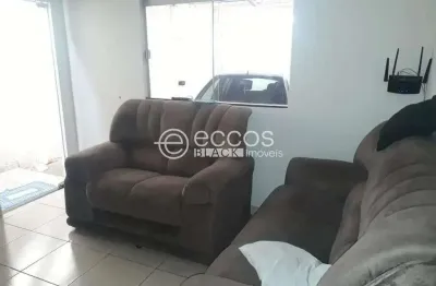 Casa à venda, 2 quartos, 1 vaga, maria rezende - uberlândia/mg