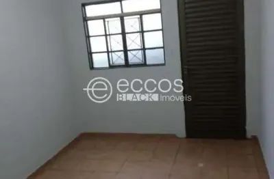 Casa à venda, 3 quartos, 1 suíte, 1 vaga, guarani - uberlândia/mg