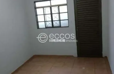 Casa à venda, 3 quartos, 1 suíte, 1 vaga, guarani - uberlândia/mg