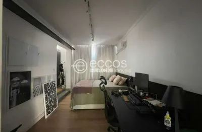 Casa à venda, 2 quartos, 2 vagas, tubalina - uberlândia/mg
