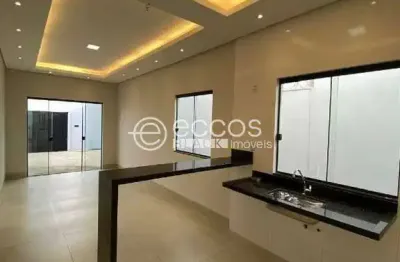 Casa à venda, 2 quartos, 1 suíte, 3 vagas, laranjeiras - uberlândia/mg