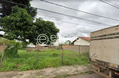 Terreno à venda na Rua Porongaba, Lagoinha, Uberlândia