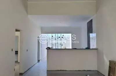 Casa à venda, 3 quartos, 2 suítes, 4 vagas, novo mundo - uberlândia/mg