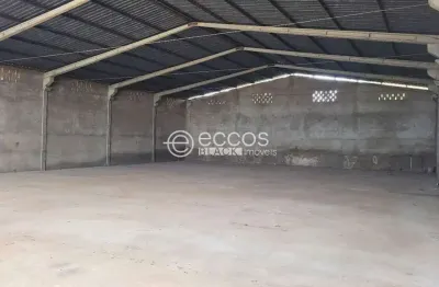 Barracão / Galpão / Depósito à venda na Rua Pedro Ivo, 636, Nossa Senhora das Graças, Uberlândia