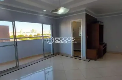 Cobertura para aluguel, 3 quartos, 3 suítes, 2 vagas, santa mônica - uberlândia/mg