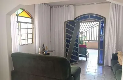 Casa à venda, 3 quartos, 1 suíte, 3 vagas, custódio pereira - uberlândia/mg