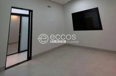 Casa à venda, 3 quartos, 3 suítes, 3 vagas, laranjeiras - uberlândia/mg