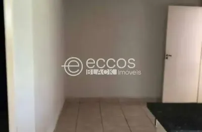 Apartamento à venda, 2 quartos, 1 vaga, chácaras tubalina e quartel - uberlândia/mg