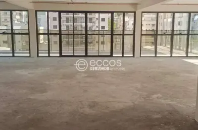 Sala comercial à venda na Avenida Rondon Pacheco, 638, Lidice, Uberlândia