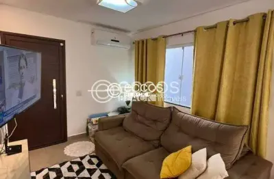 Casa em condomínio para aluguel, 3 quartos, 1 suíte, 2 vagas, jardim inconfidência - uberlândia/mg