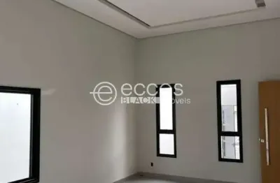 Casa à venda, 3 quartos, 3 suítes, 2 vagas, interlagos - araguari/mg