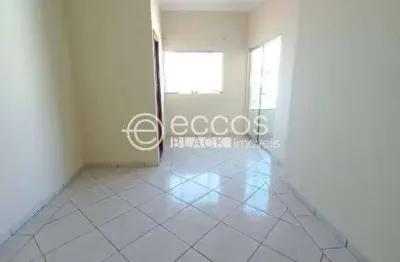 Casa à venda, 3 quartos, 2 suítes, 3 vagas, santa rosa - uberlândia/mg