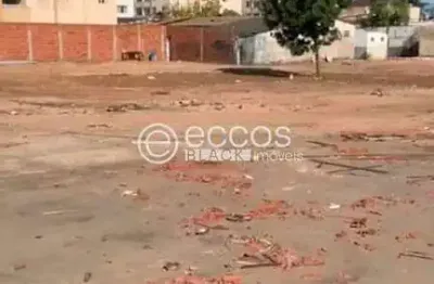 Terreno à venda na Avenida João Pessoa, 858, Martins, Uberlândia