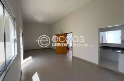 Casa à venda, 2 quartos, 1 suíte, 2 vagas, laranjeiras - uberlândia/mg