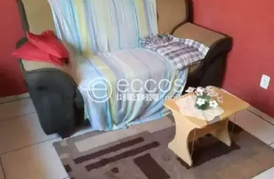 Apartamento à venda, 2 quartos, 1 vaga, marta helena - uberlândia/mg