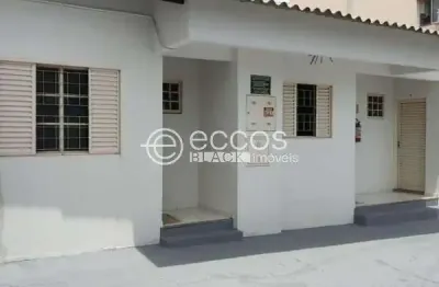 Casa à venda, 11 quartos, 10 suítes, 6 vagas, santa mônica - uberlândia/mg