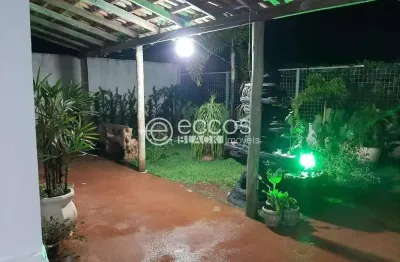 Chácara à venda, 3 quartos, 1 suíte, área rural de uberlândia - uberlândia/mg