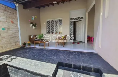 Casa à venda, 3 quartos, 1 suíte, 2 vagas, vigilato pereira - uberlândia/mg