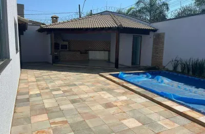 Casa à venda, 4 quartos, 3 suítes, 3 vagas, alto umuarama - uberlândia/mg