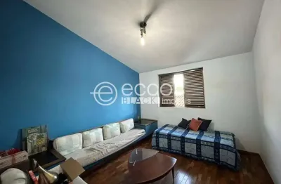 Casa à venda, 5 quartos, 3 suítes, 4 vagas, lídice - uberlândia/mg