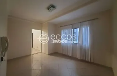 Apartamento à venda, 4 quartos, 1 suíte, 2 vagas, osvaldo rezende - uberlândia/mg