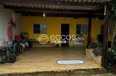 Casa com 3 quartos à venda na Rua Cleusa Maria Carolina, Jardim Canaã, Uberlândia