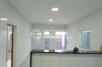 Casa à venda, 3 quartos, 1 suíte, 2 vagas, jardim canaã - uberlândia/mg
