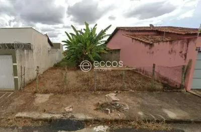 Terreno à venda na Rua Gérson Braga, Conjunto Segismundo Pereira, Uberlândia