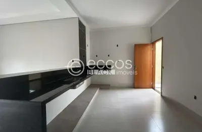 Casa à venda, 2 quartos, 1 suíte, 2 vagas, são jorge - uberlândia/mg